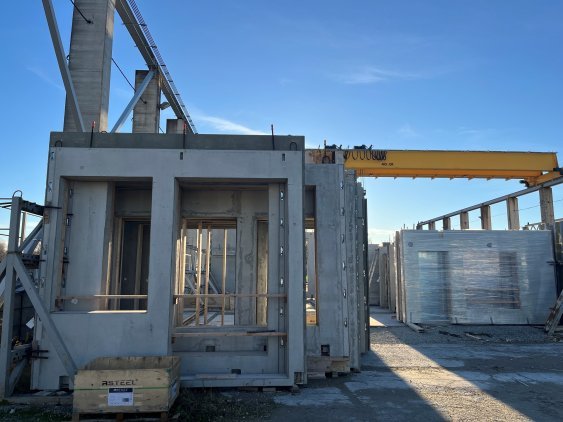 Betonielementtitehtaan betonityönjohtaja